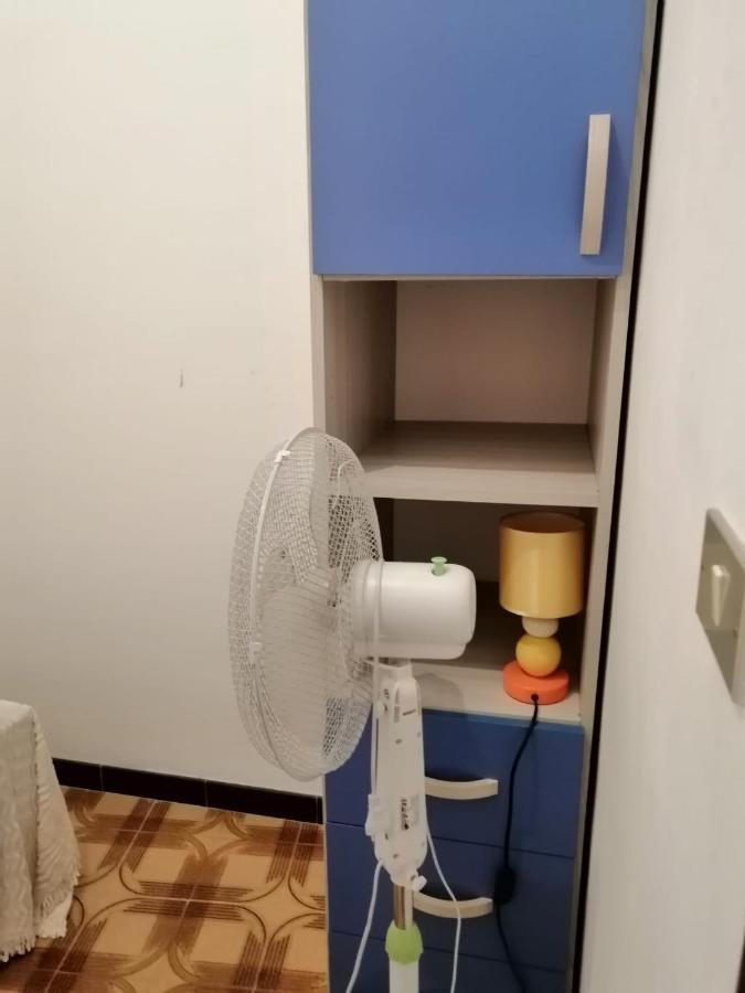 カステッランマーレ・デル・ゴルフォLa Casa Di Pinaアパートメント エクステリア 写真
