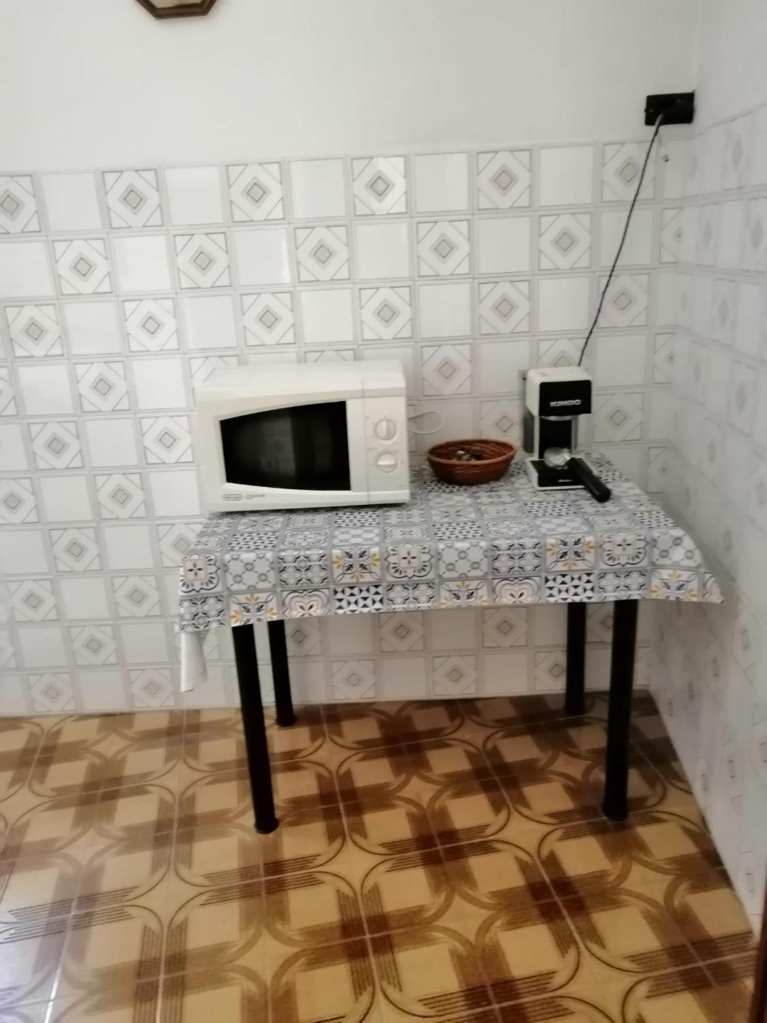 カステッランマーレ・デル・ゴルフォLa Casa Di Pinaアパートメント エクステリア 写真